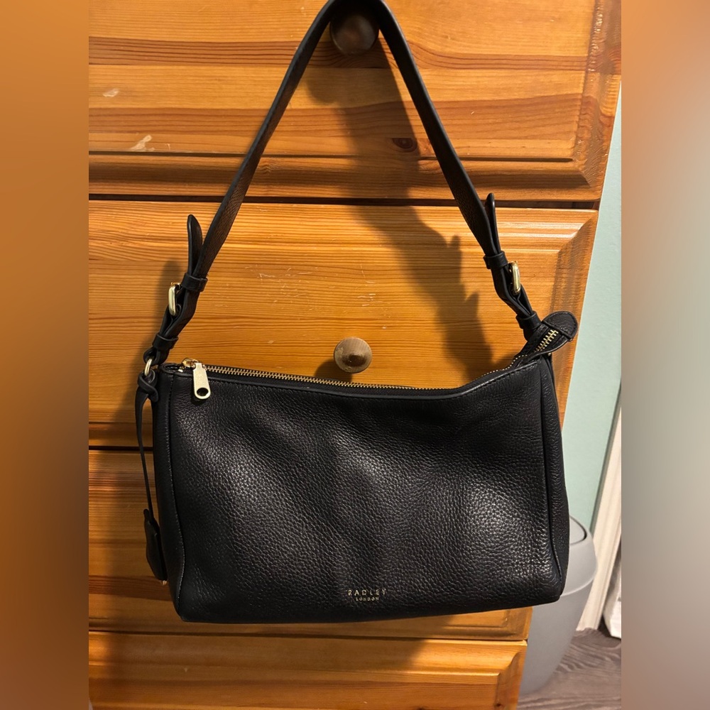 Radley London black medium hobo